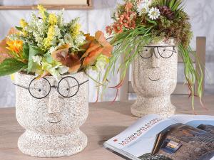 Decorating ideas vases with glasses