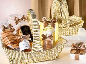 Ideas para empaquetar y presentar cestas de regalo