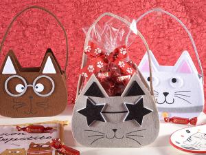 Original gift ideas: handbags and packaging