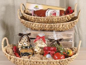 Paniers ovales tressés en jacinthe,