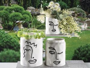 Vaulted vases, furnishing ideas