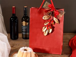 items for wrapping gifts