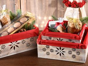 packing Christmas baskets