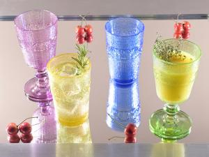 verre de verre coloré d'été