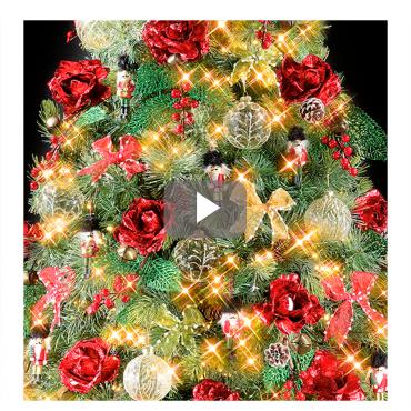Nutcracker and red roses: trendy tree