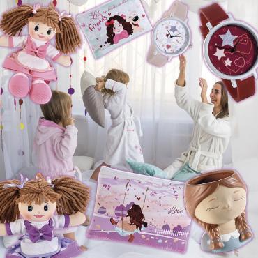Wholesale for children including dolls and fashion