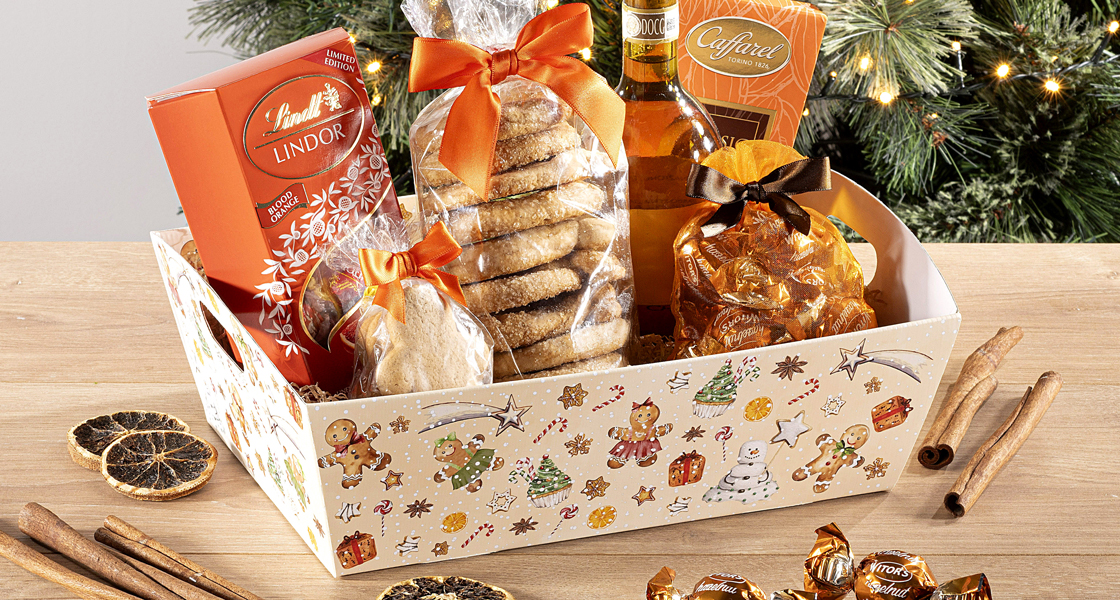 Paniers et plateaux cadeaux de Noël