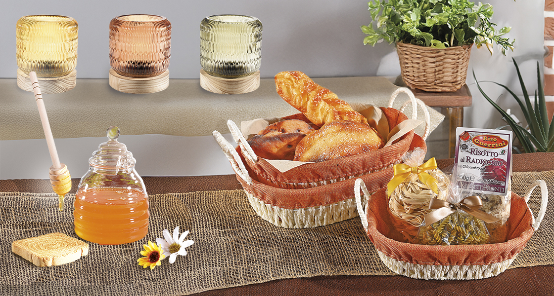 rustic and elegant accessories for the table