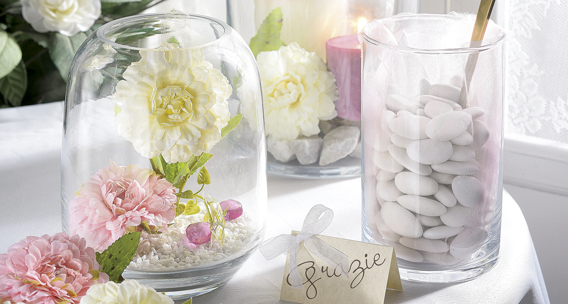 Ceremonies: centerpieces and confetti
