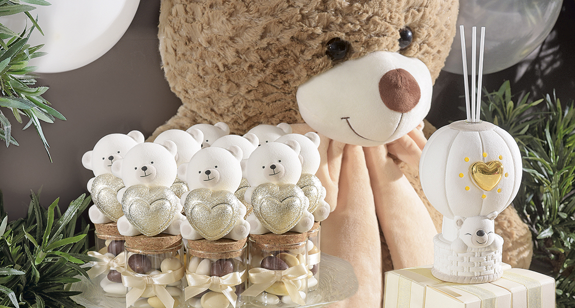 Gâteau confettis pour enfants pour naissances et b