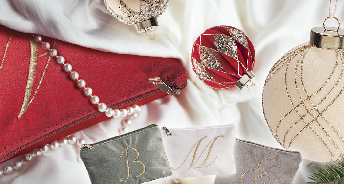 Pochette con iniziale