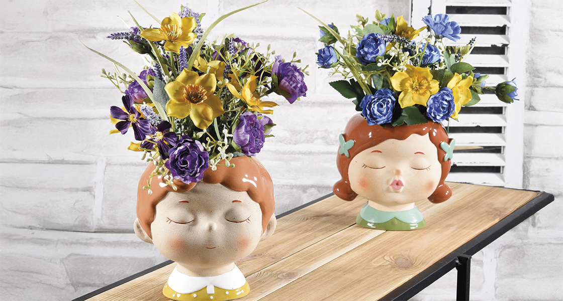 Jarrones y arreglos florales