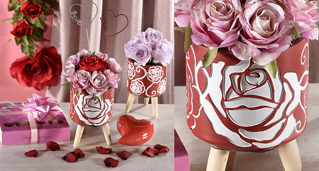 Valentine's Day vases and flowers