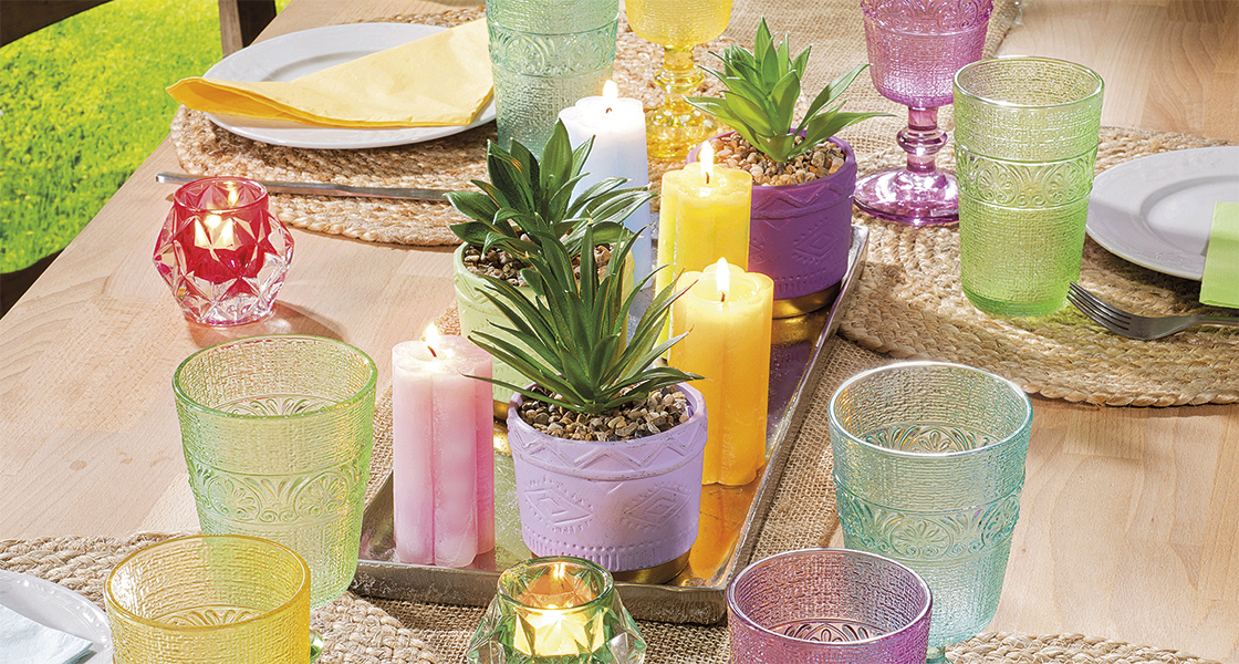 Summer table setting