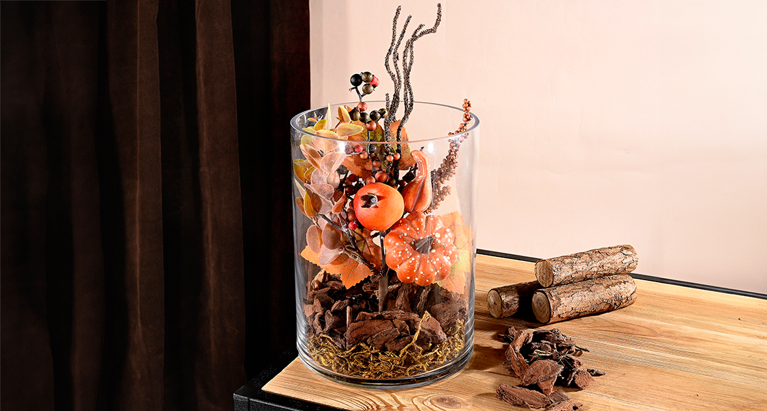 vase still life autumn